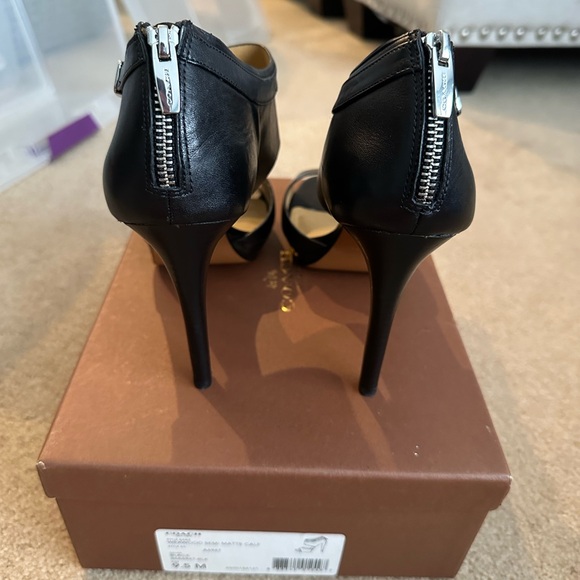 Coach Black Heels Size 9.5 (Brand New) - Picture 4 of 6